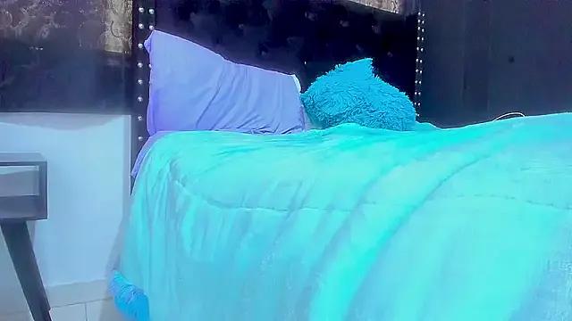 amareto_queen on StripChat