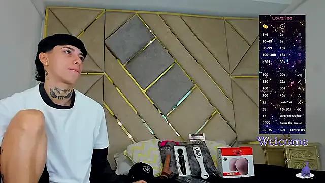 AmberAdams_ —  Twerk + Oil + Show Ass