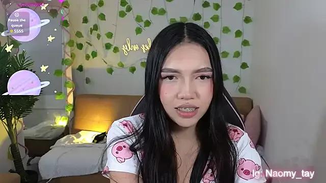 Freechat Ameliiaa_tay on StripChat