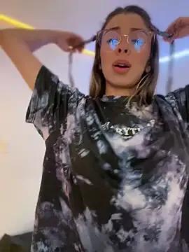 Freechat AmmyCollinsW on StripChat