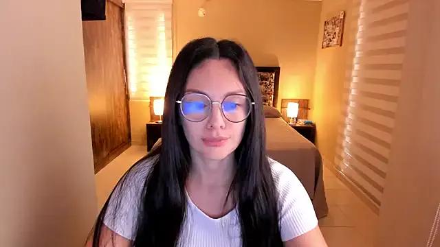 anabel_025 on StripChat 