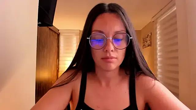 anabel_025 on StripChat 