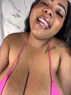 Freechat angelGgold on StripChat