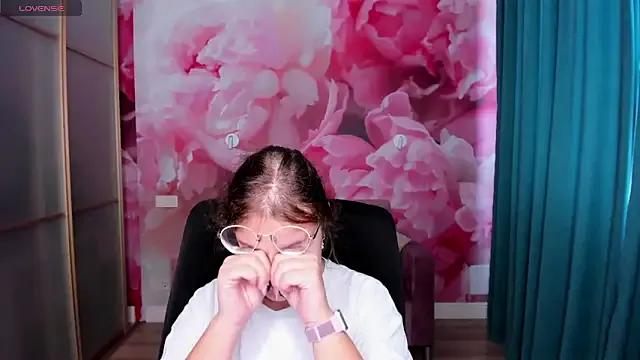 Freechat AngelinaLow on StripChat