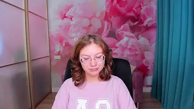 AngelinaLow — doggy style in panties