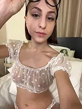 Freechat AnnGilbert on StripChat