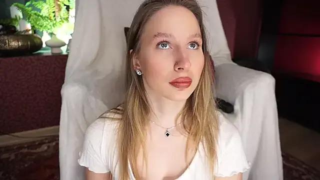 Private AnnLevine on StripChat