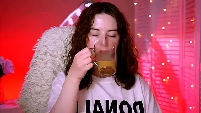 AnnTerry_ on StripChat