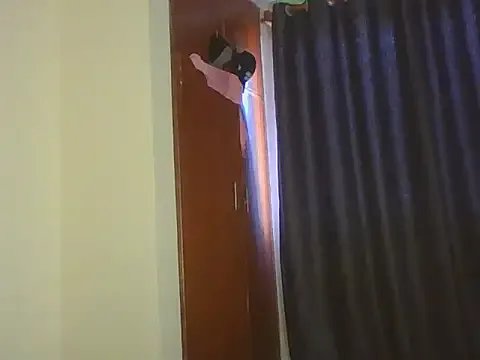 Apple_bitch on StripChat