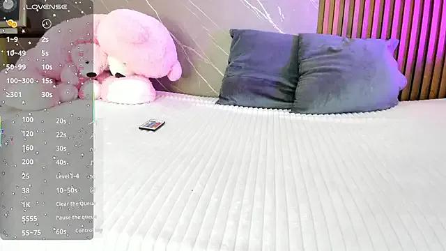 ariana_jhonson1 on StripChat 