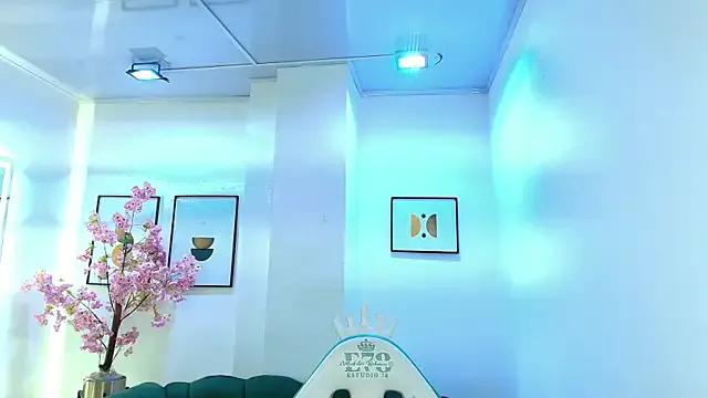 Arianna_sweeet — Freechat on StripChat