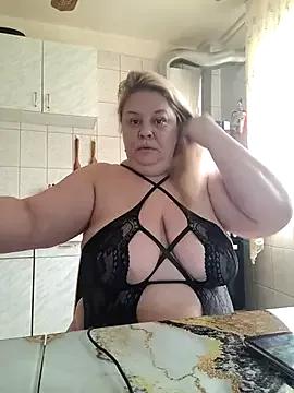 AriannaMilf on StripChat 