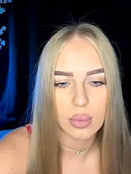 Freechat AubrieleRouj1 on StripChat