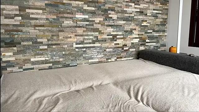 Aurora_Asti on StripChat