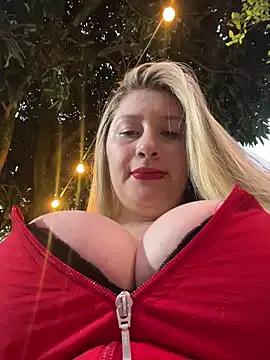 Freechat aurora_coldd on StripChat