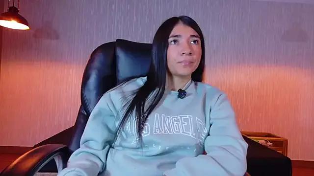 Avatar of Aurora_jones11