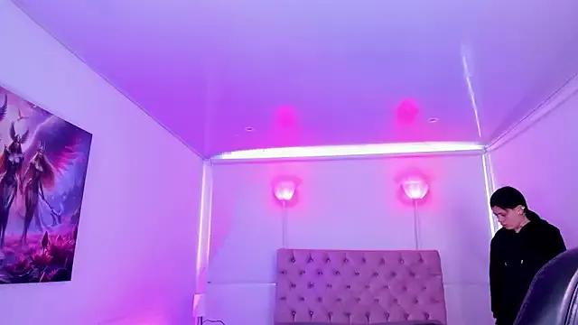 Freechat AuroraDiaz on StripChat