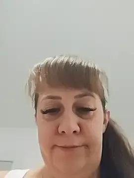 AvaDivaMilf's avatar