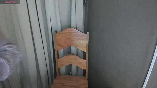 AyaCollinss on StripChat 