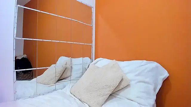 Private b3cky_ on StripChat