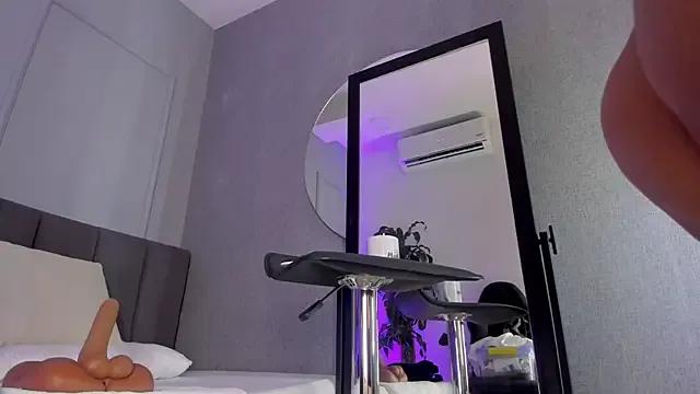 babepolly — Ride Torso + plug anal