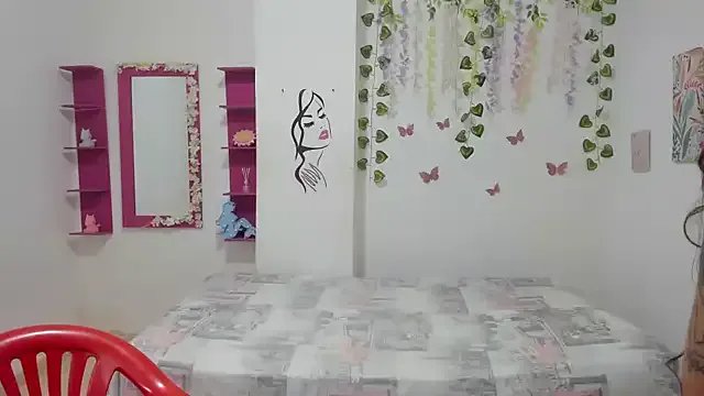 baby_rose03 on StripChat 