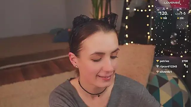 Freechat bananya_kitty on StripChat