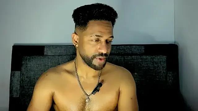 bbcblackhot34 on StripChat 
