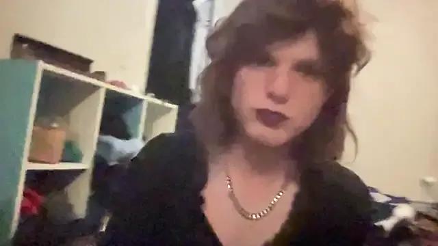 Bby_girl23 on StripChat