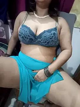 StripChat Beauty_Queen_Soniya is Freechat Beauty_Queen_Soniya — Boobs & navel show with classic dance