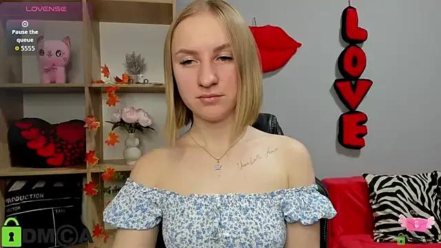 StripChat BeautyBlondy is Freechat BeautyBlondy — make me happy