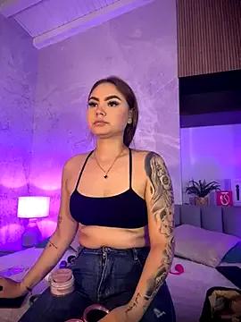 Beella1_ on StripChat