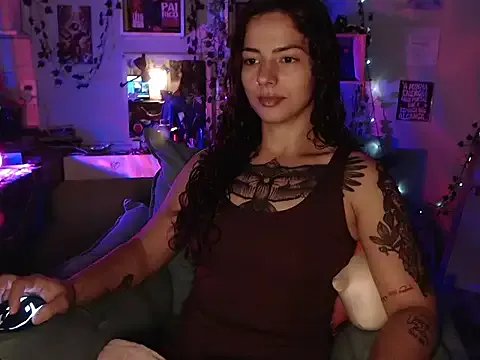 Freechat BeellyDance on StripChat