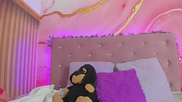 Bella__sweet on StripChat 