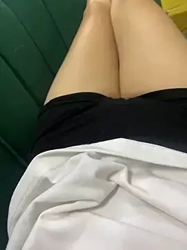 Bella_babei01 on StripChat 