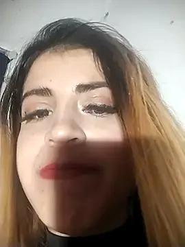 Avatar of bella_star21