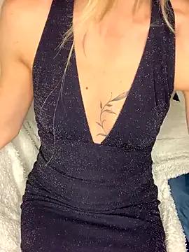 Bellalolahot — Freechat on StripChat