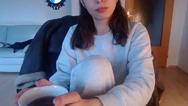 bellefleurrr — twerk just in  slip