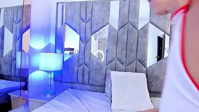 Freechat BestLadyMature on StripChat