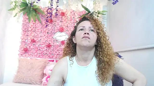 BLONDE_SEXYHOT — anal hot