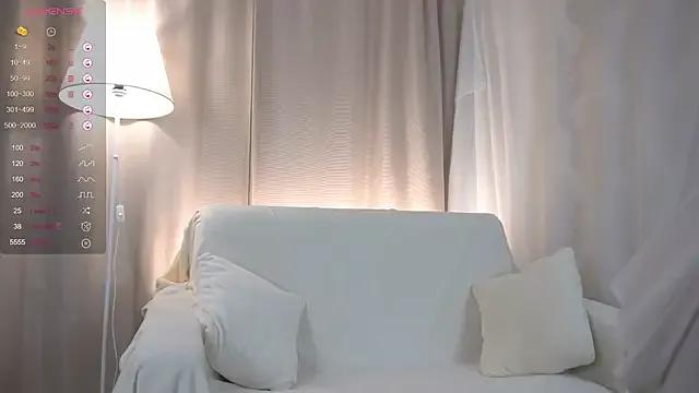 Freechat blooming_rosee on StripChat