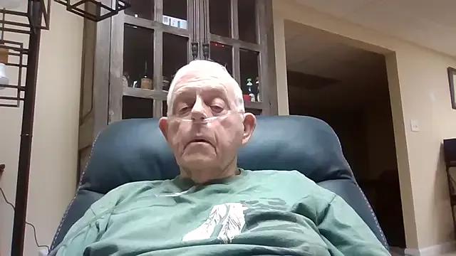 bootlegmanz on StripChat 