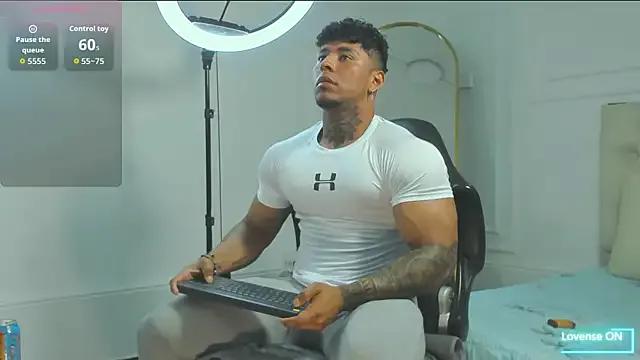 Freechat bradley_smith on StripChat