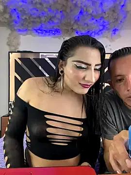 BriannaTS_and_David on StripChat