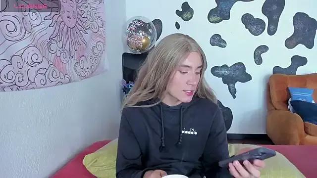 Freechat brihanna_cooper on StripChat