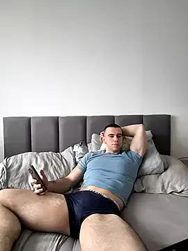 BrokenToPieces's avatar