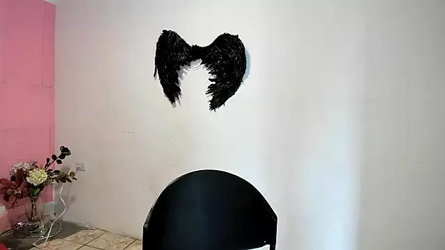 Brunette_sasha on StripChat