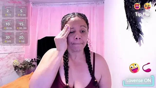 Brunette_sasha on StripChat