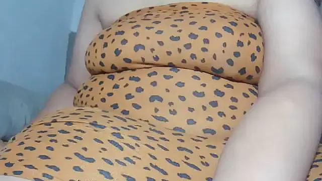 Private BustyThickyAss on StripChat