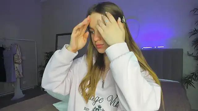 Freechat Candy_Cansew on StripChat